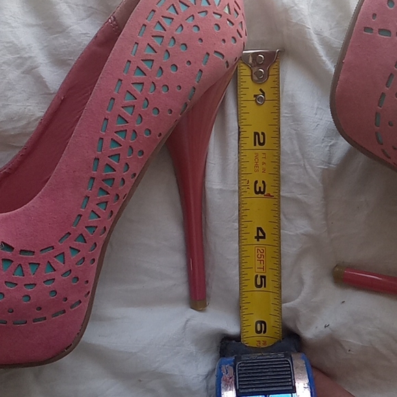 Size 8  pink 6"stellots - Picture 8 of 9